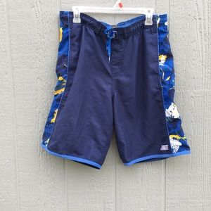 Nike swim trunks sz medium